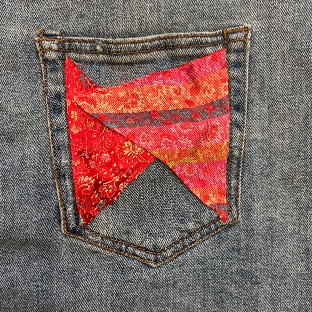 Upcycled Denim Mini Skirt and Scrunchie Size M - Picture 8 of 10